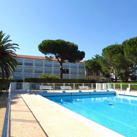 아파트 2 Pieces Avec Piscine, Parking Prive, A 400m De La - 4 Personnes - Fr-1-776-46